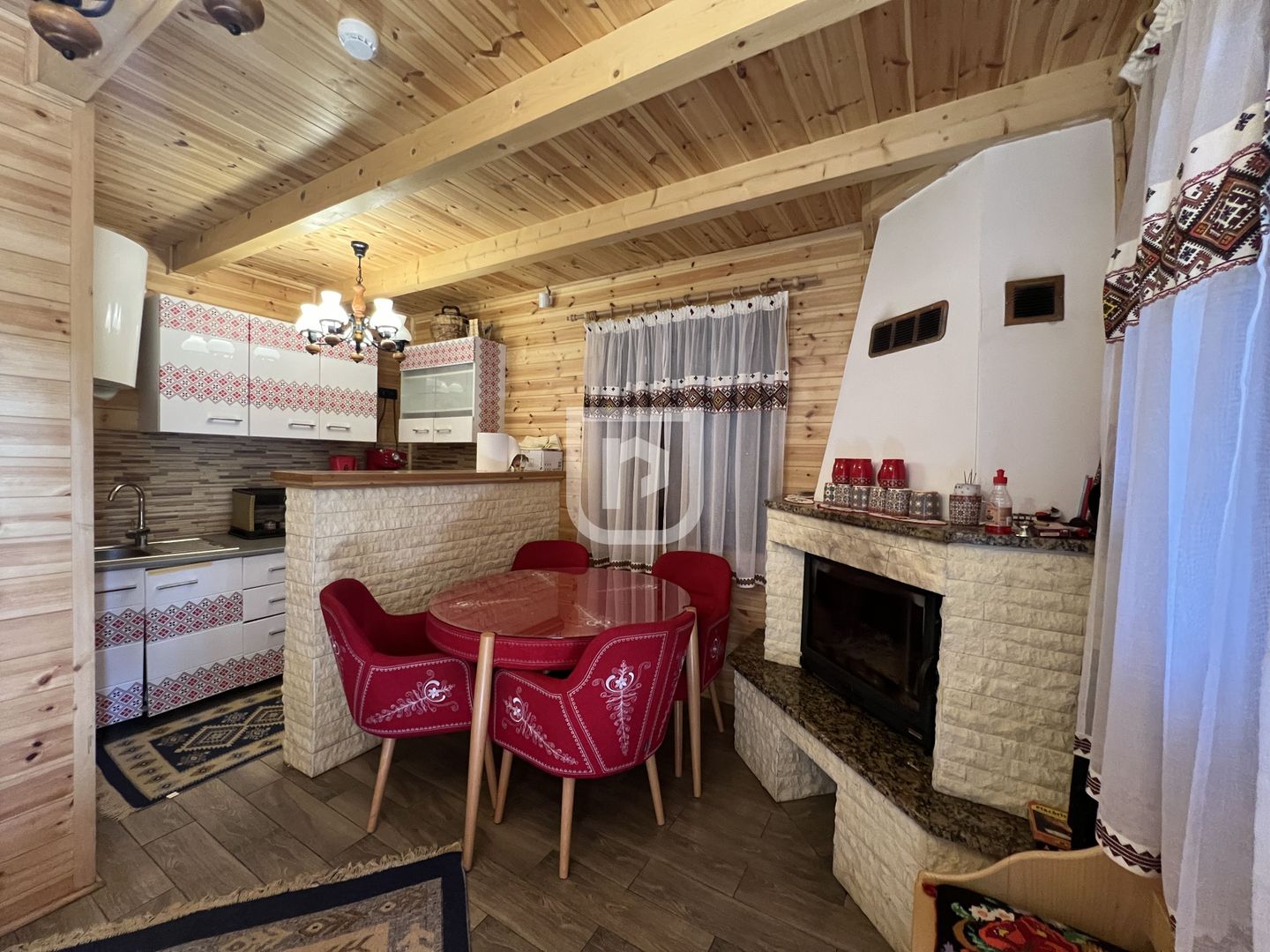 🏡 Casă/Cabană pe malul Lacului Bicaz,  ciubăr&saună - Poză 9