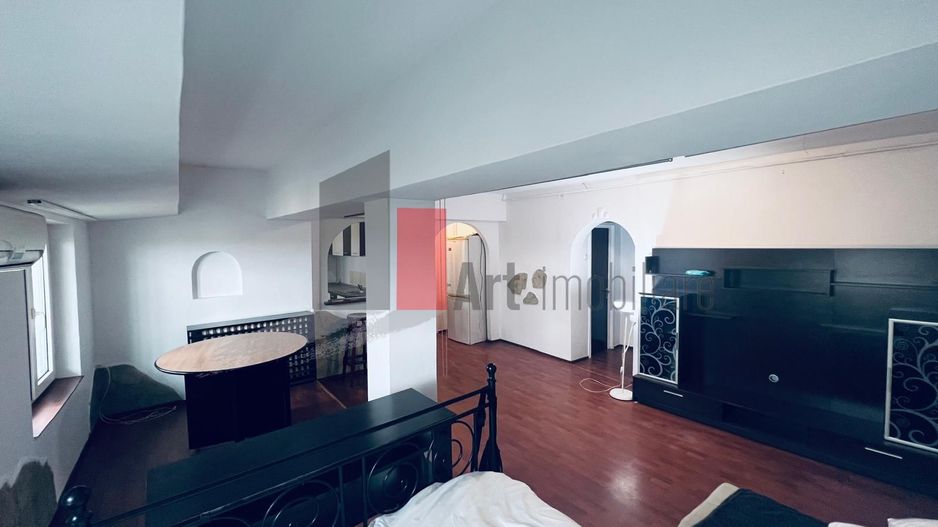 Studio deosebit - Poză 23