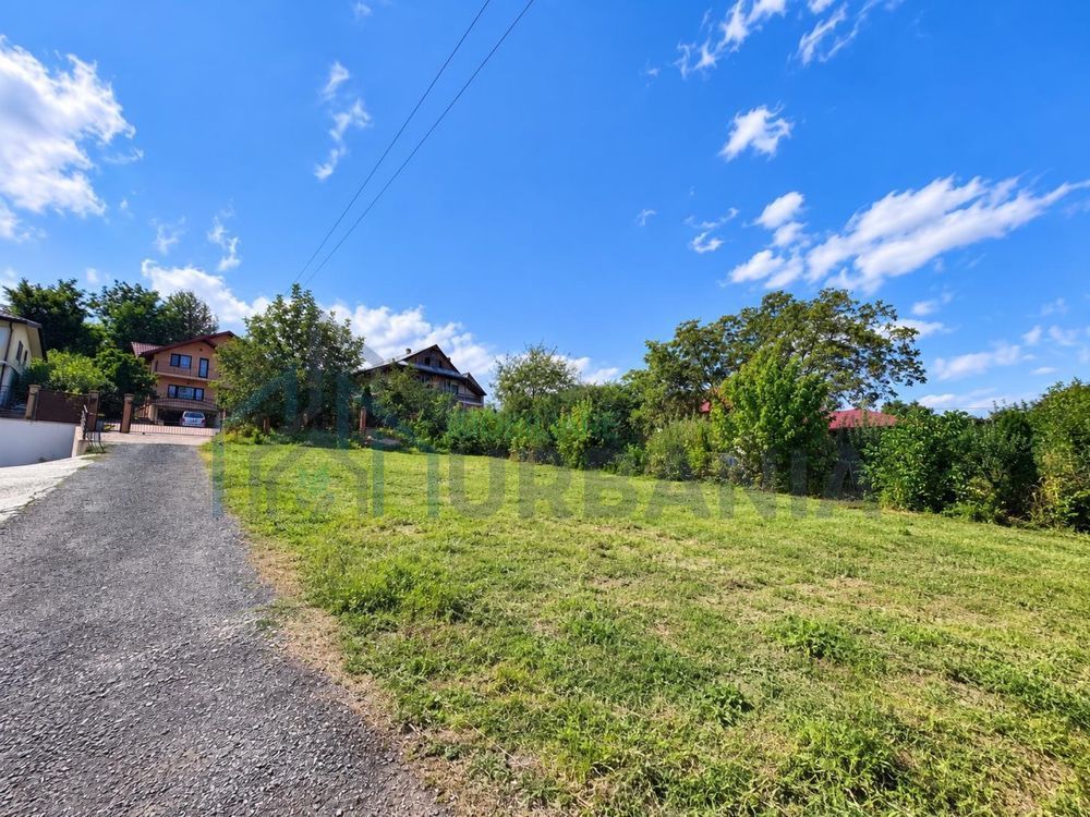 Vânzare Teren Intravilan 640 mp, Strada Strugurilor, Autorizație Casă P+E - Poză 2