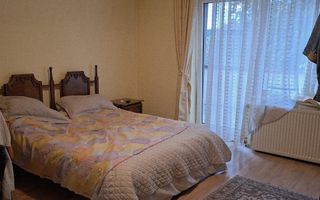 Casa 6 camere cartier Iosia - Poză 6