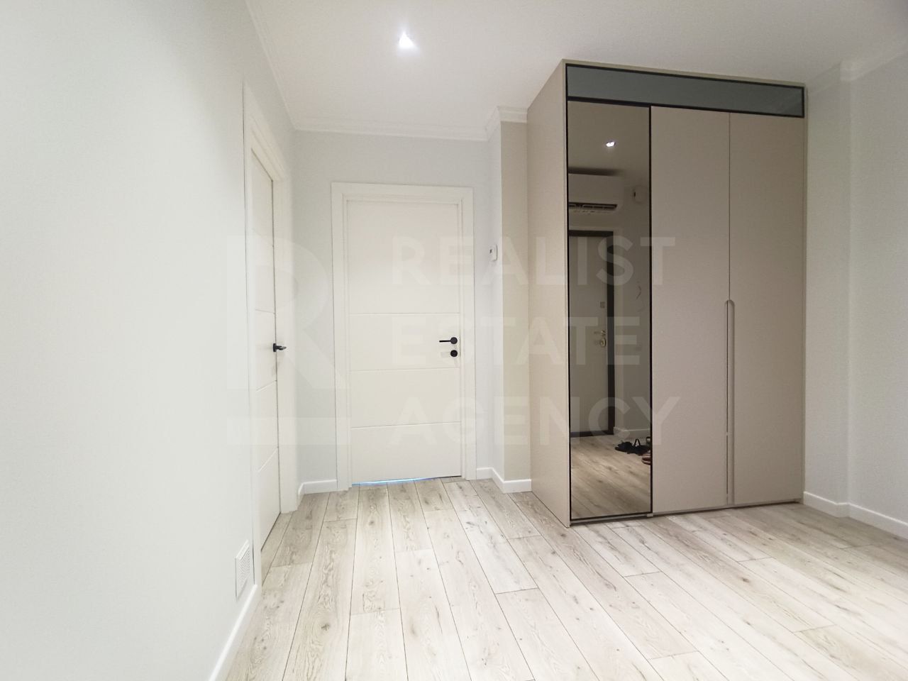 Chirie, apartament, 2 camere, str. Calea Ieșilor, Buiucani - Poză 10