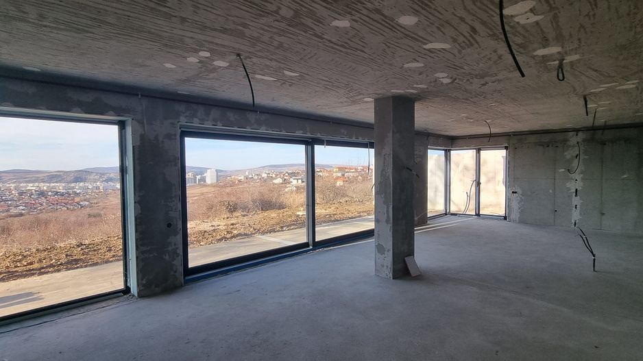 Apartament cu 3 camere in bloc cu 4 apartamente | 140 mp | Curte 200 mp - Poză 2