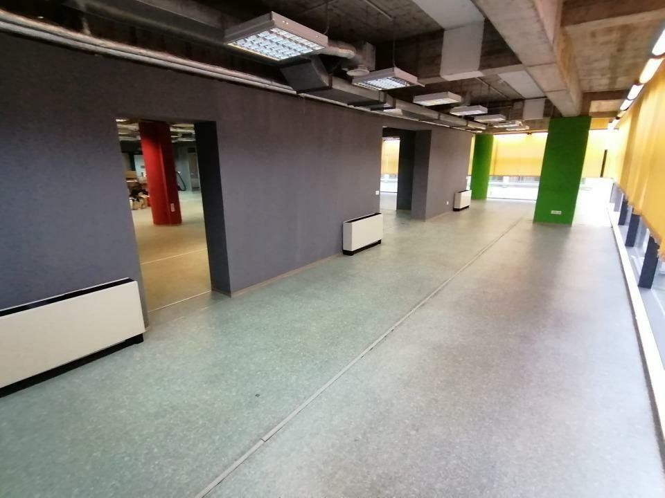 UNIVERSITATE BIROU  213 MP -730  MP - Poză 4