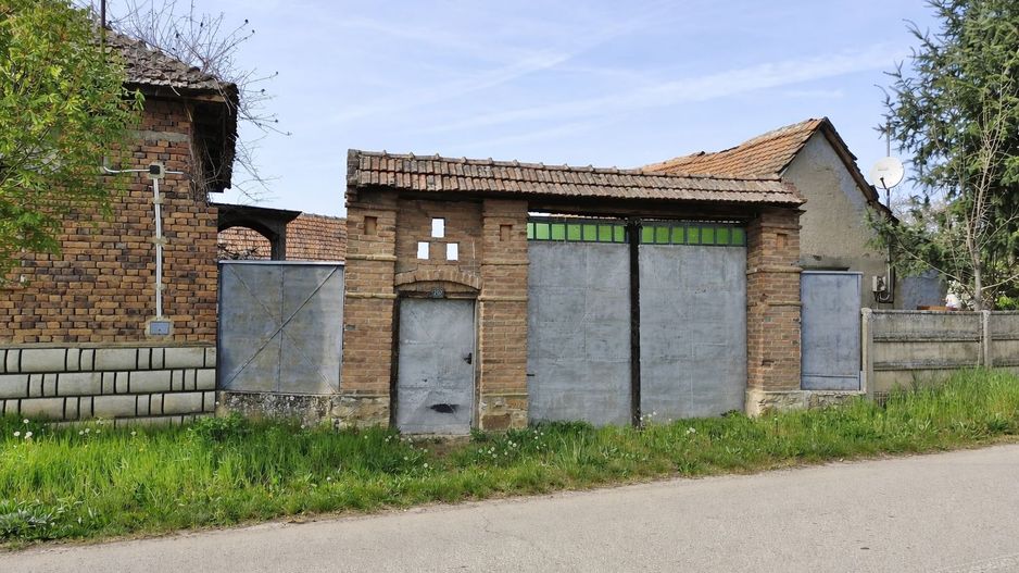 Casa la tara, gaz, acces auto, teren 4122 mp – Petid, Bihor – VANZARE - Poză 19