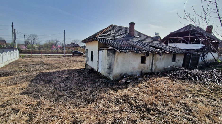 AZURA Imobiliare - Teren si Casa Micesti - Poză 13