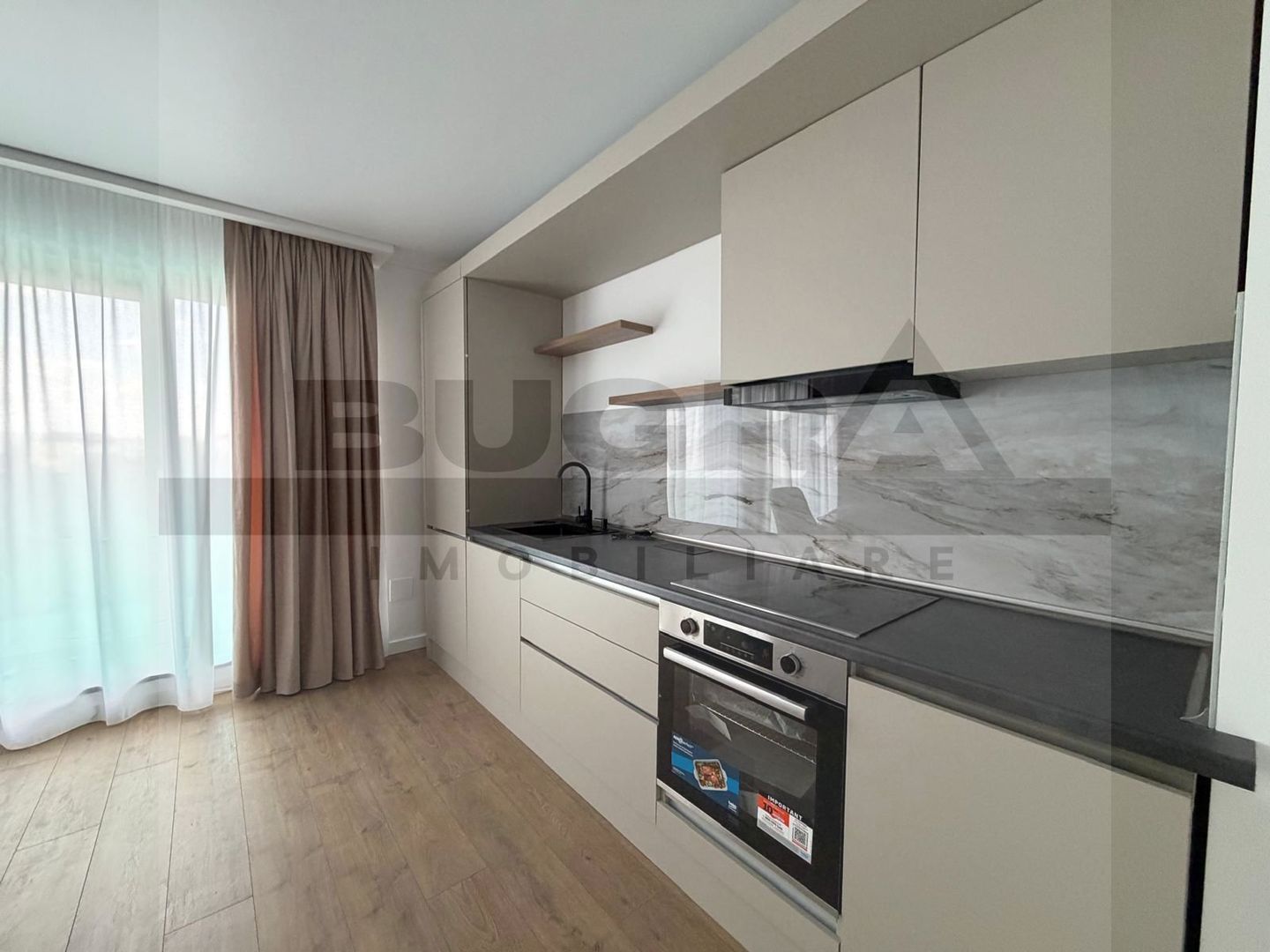 Apartament 3 camere modern, prima inchiriere, garaj, zona Golden Tulip - Poză 5