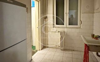 Apartament cu 3 camere de închiriat în zona Rogerius, Oradea - Poză 5