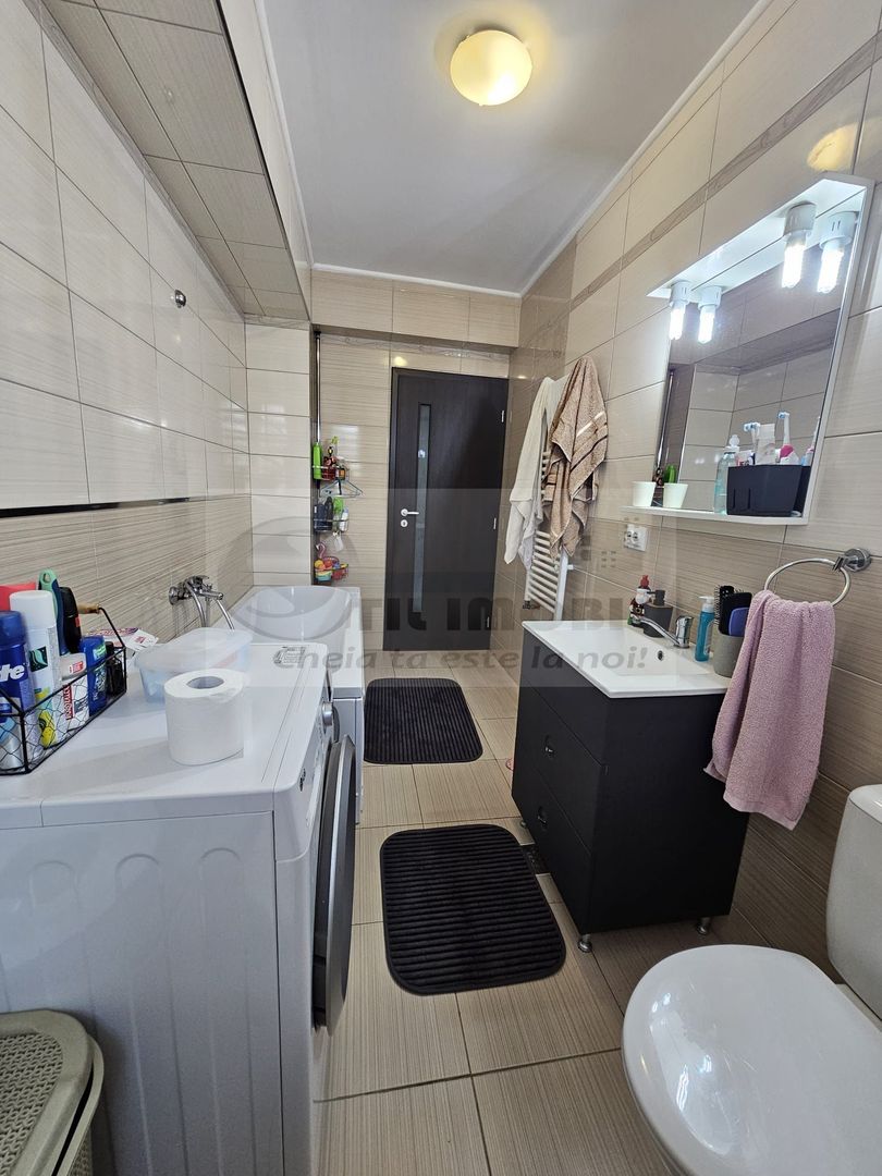 Bucium apartament 3 camere decomandat 145.000 euro - Poză 12