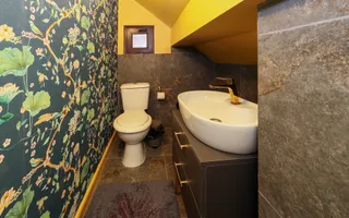 Pensiune/Vilă de vânzare în Bran | 8 camere | 180 mp - Poză 17