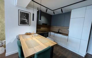 Apartament de 3 camere ultrafinisat, 72mp, parcare, zona Golden Tulip - Poză 3