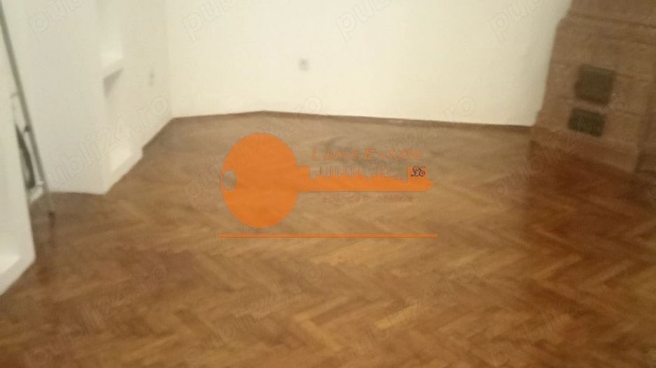 Apartament 3 camere B-dul Regina Elisabeta - Poză 1