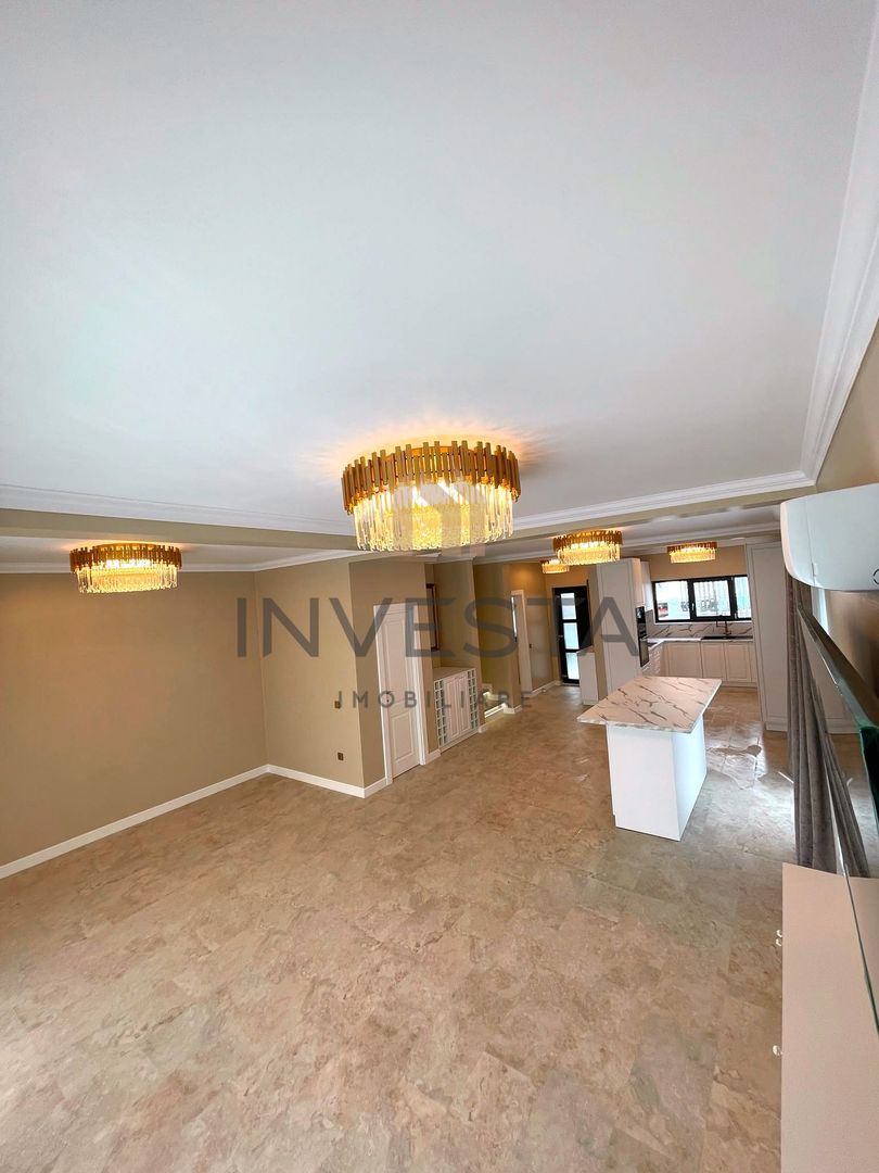 Casa moderna cu priveliste asupra orasului, terasa cu jacuzzi, Iris - Poză 6