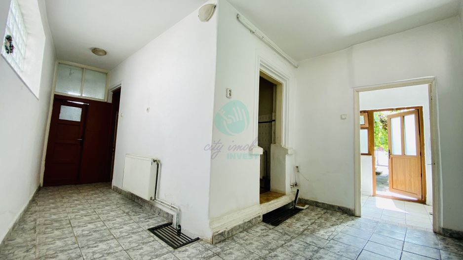 Casa singura in curte - Parcul Carol - Poză 12