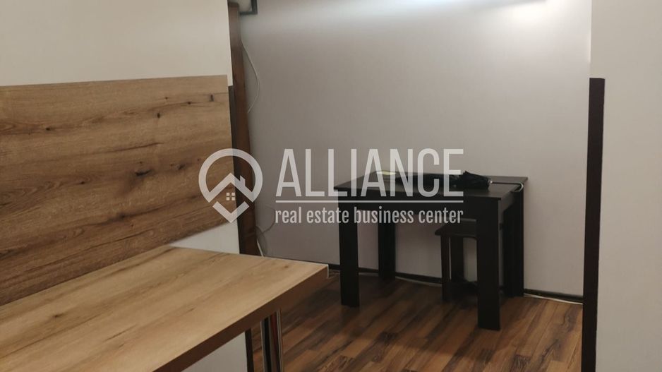 Central (cod04)-Apartament 3 camere mobilat utilat - Poză 8