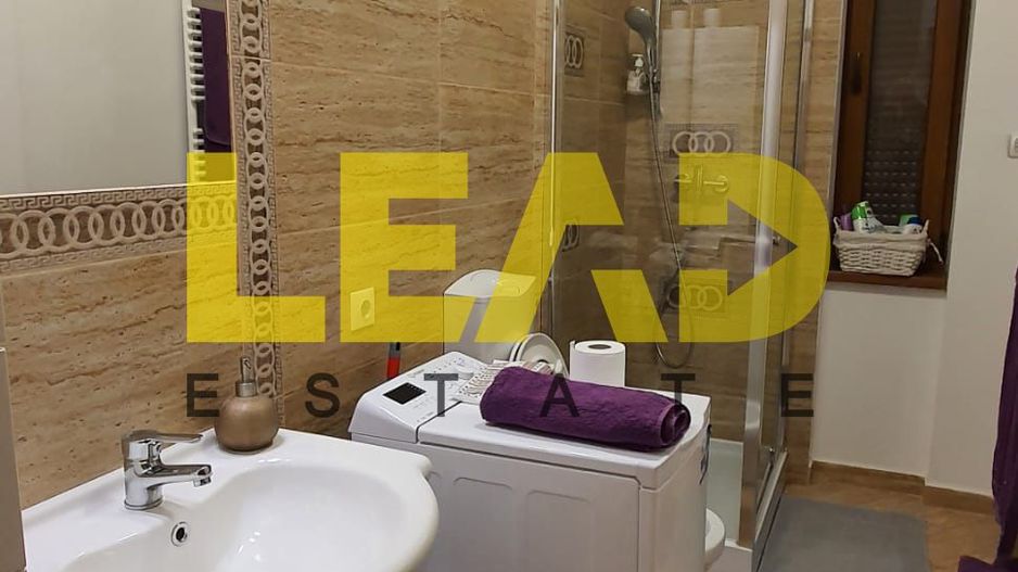 Apartament in casă - zonă centrală! - Poză 5