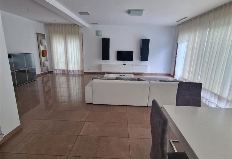 Vila cu Piscina & Garaj | Pipera | Erou Iancu Nicolae - Poză 5