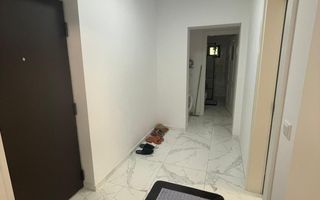 Central - Tg Cucu bloc tip Vila - 2 camere Decomandat RENOVAT 60mp - Poză 5