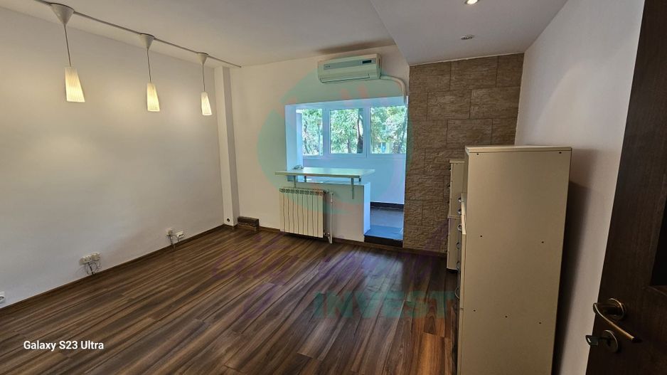 Parter cu acces separat - 137 mp utili - Poză 3