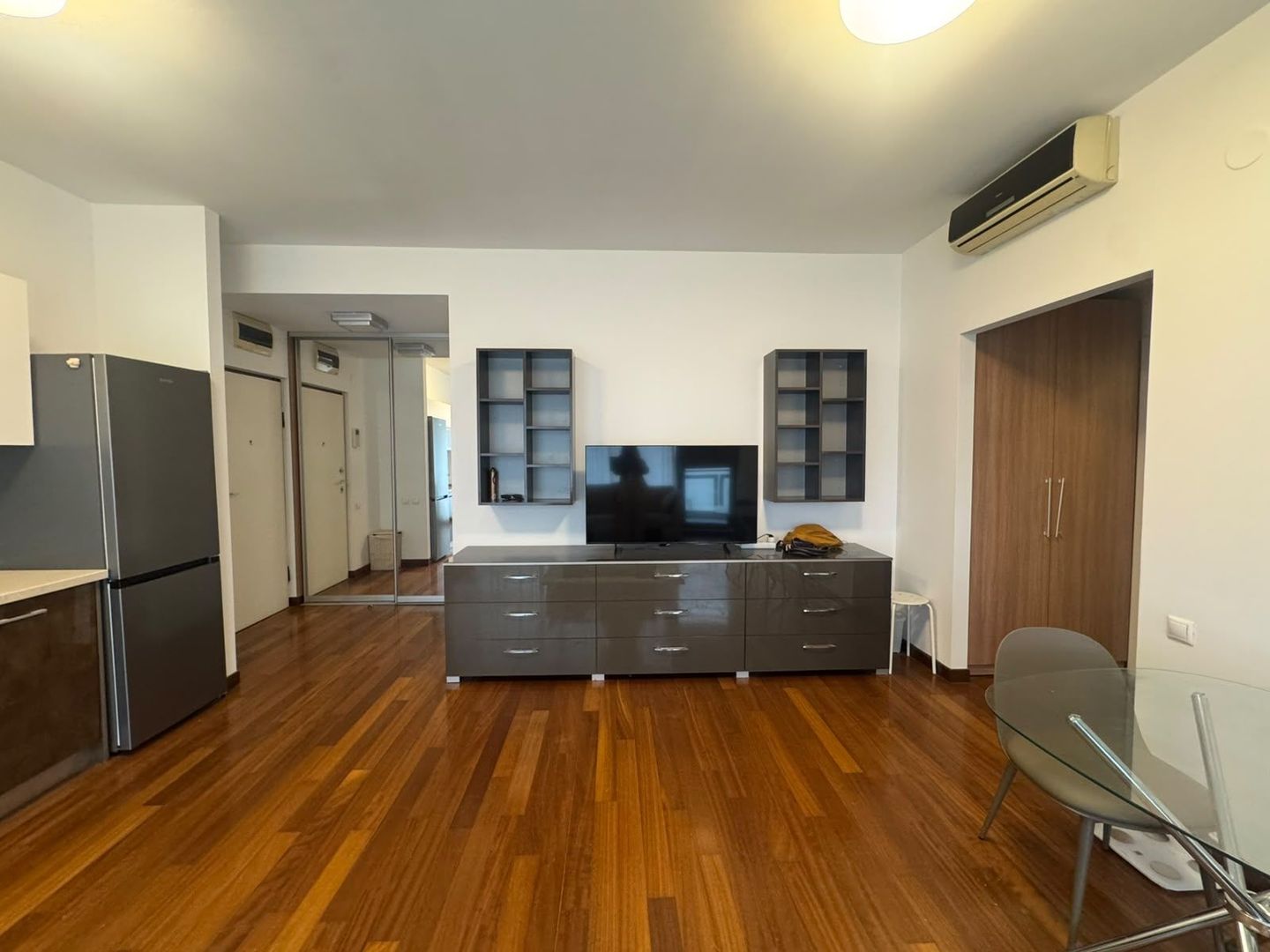 2 camere Herastrau | Parcare inclusa | Mobilat complet - Poză 7