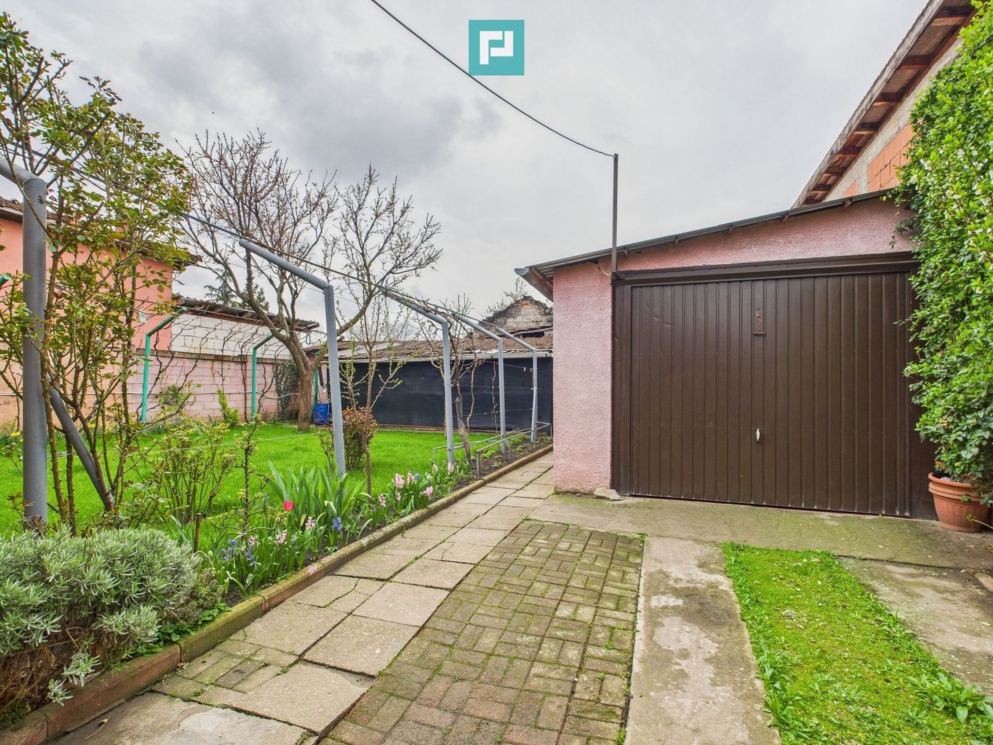 Casă individuală pe un nivel în zona Mehala - Poză 11