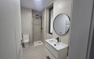 Casă tip townhouse cu grădină proprie în Tunari Park Villas - Poză 13