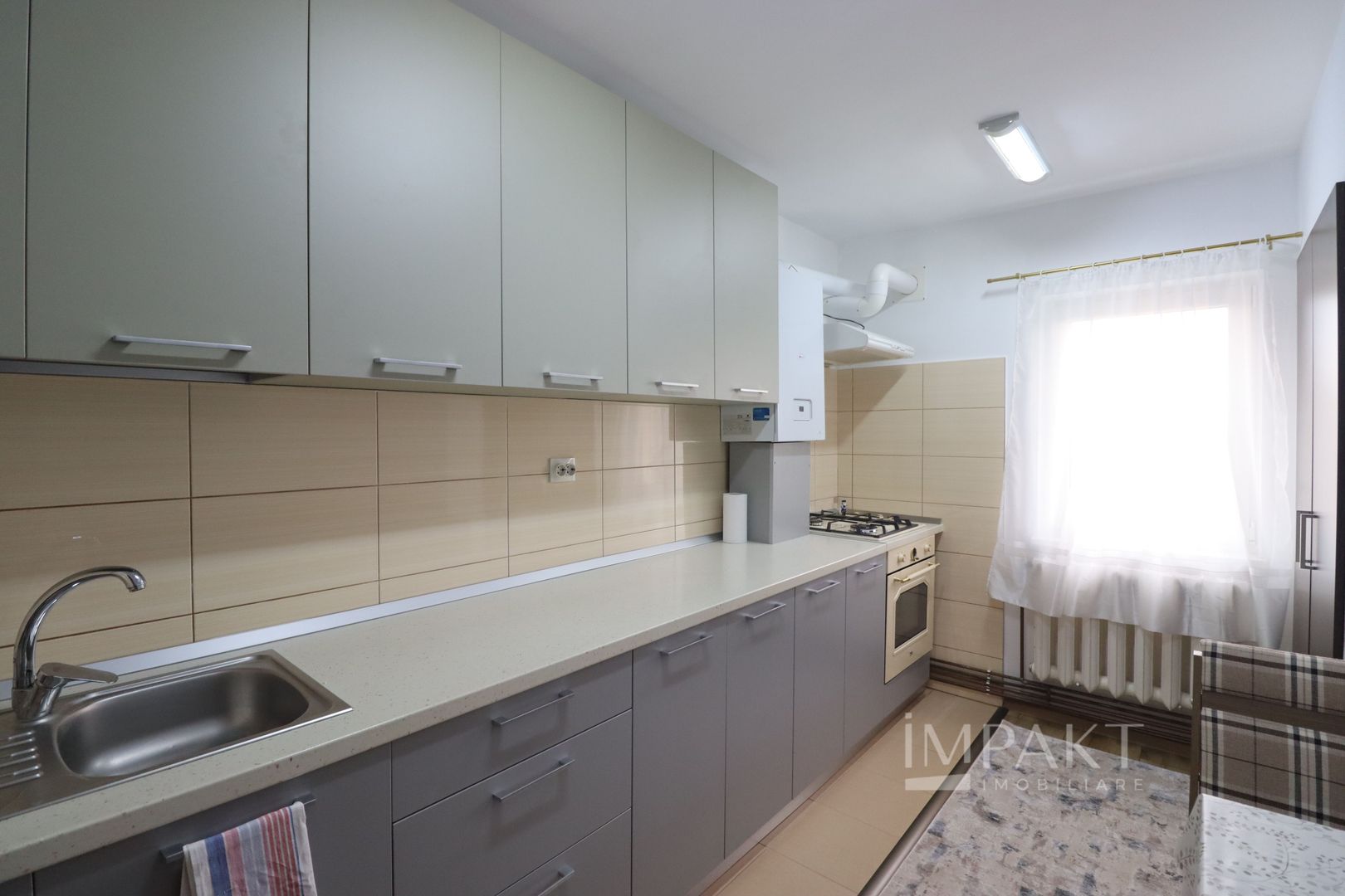 Apartament cu 3 camere, decomandat, zona strazii Gheorghe Dima! - Poză 10