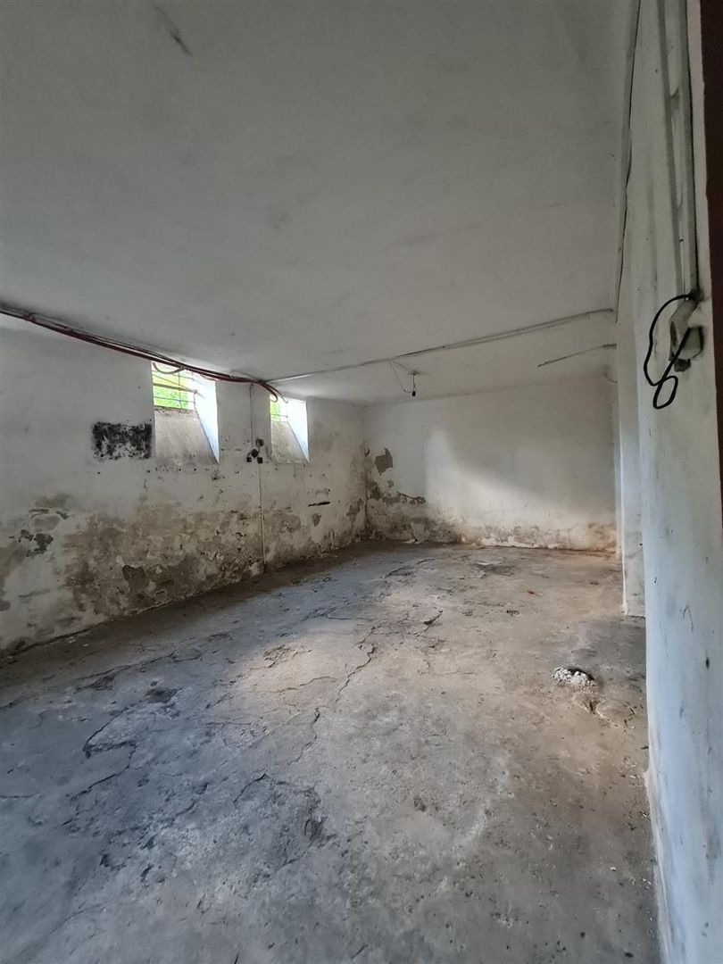 Casa Oradea Magheru D+P 450 mp utili 500 mp teren - Poză 11