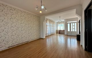Casă de vânzare în Seini - strada Horea - Poză 2