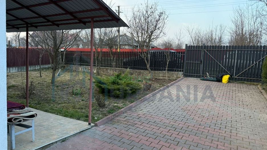 Casă de vânzare în satul Hărtoape, comuna Vânători, județul Iași - Poză 3