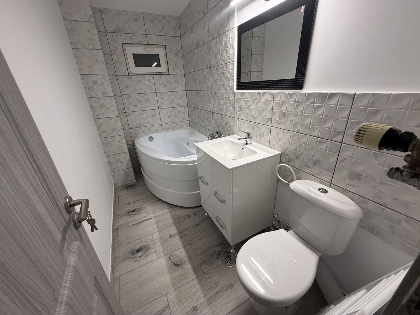 AP. 3 CAMERE- TEI, PRIMA INCHIRIERE, PET-FRIENDLY, 80 MP UTILI - Poză 10