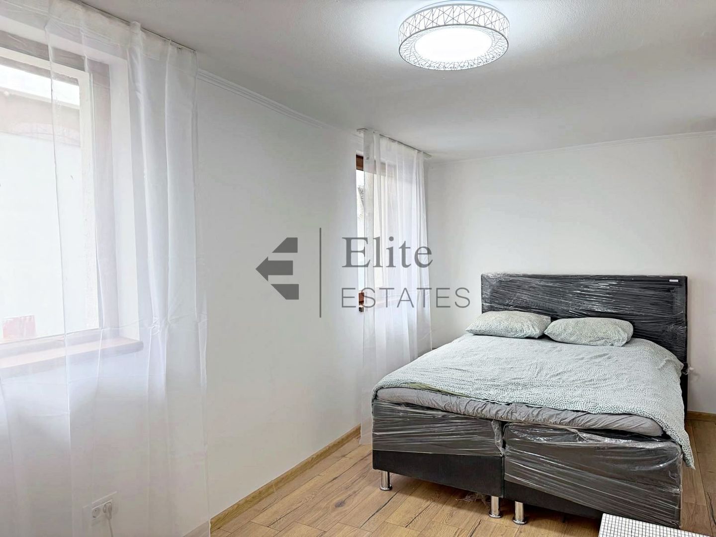 Casa cu 3 camere de vanzare Cantemir - Poză 4