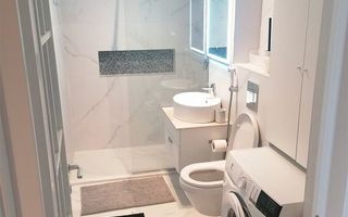 Inchiriez ap complex royal town cu parcare inclusa - Poză 3