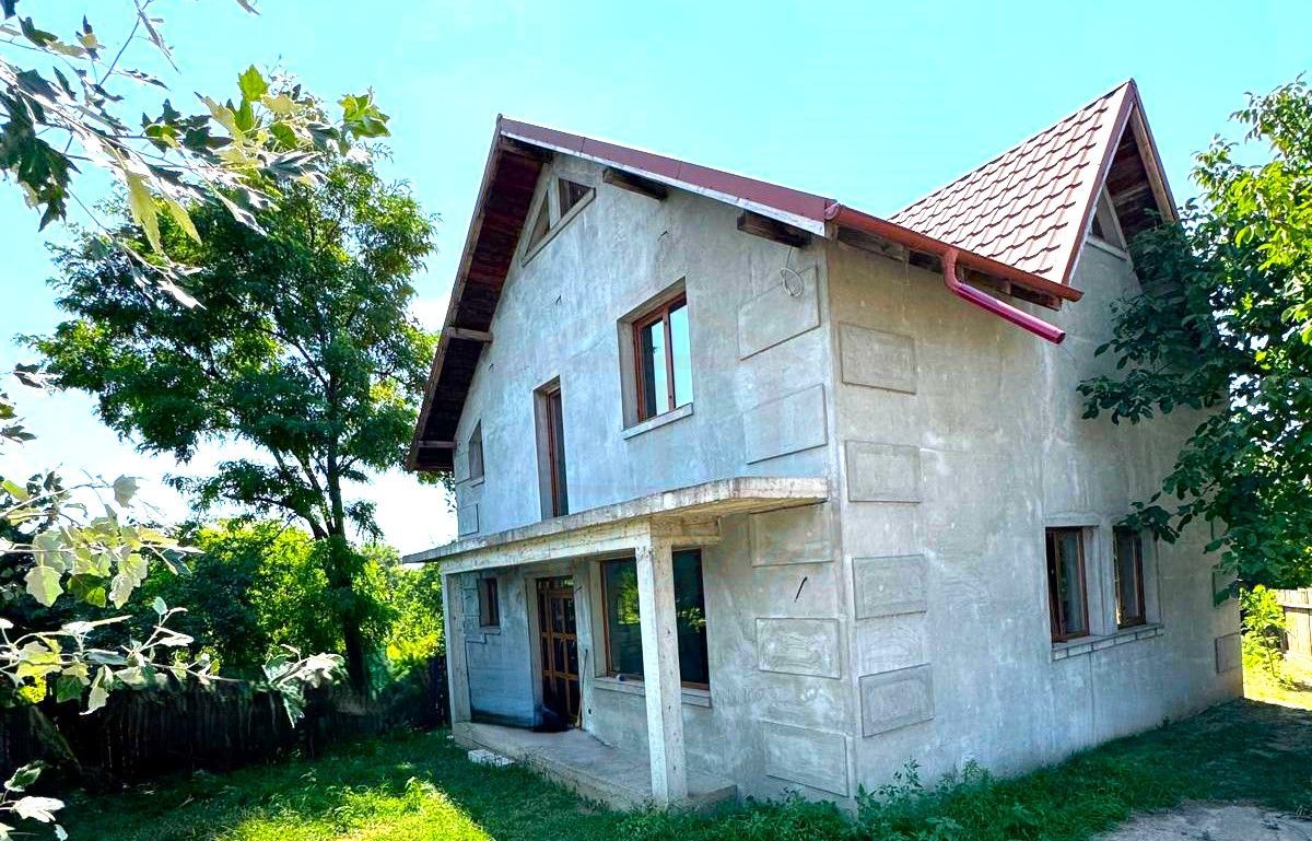 99.900 Euro casa+teren 1000 mp(concesiune) in com Sendreni - Poză 1