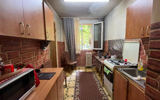 Apartament 3 camere, Strada Huedin, zona Bd. Brancoveanu - Poză 5
