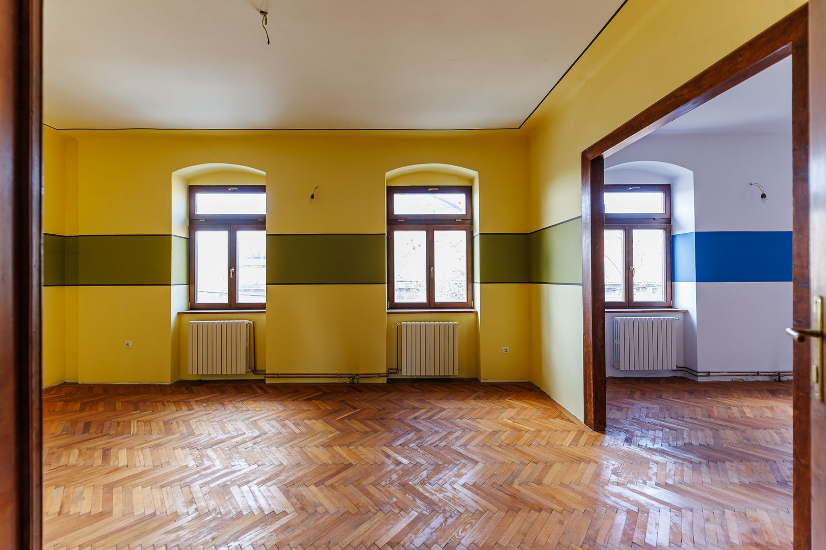 Cladire Istorica - Zona Baile Neptun - Comision 0% - Poză 15
