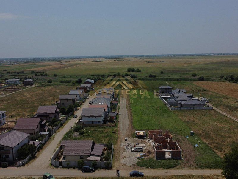 Teren 422, langa stadion, ultimul lot, Berceni - Poză 1