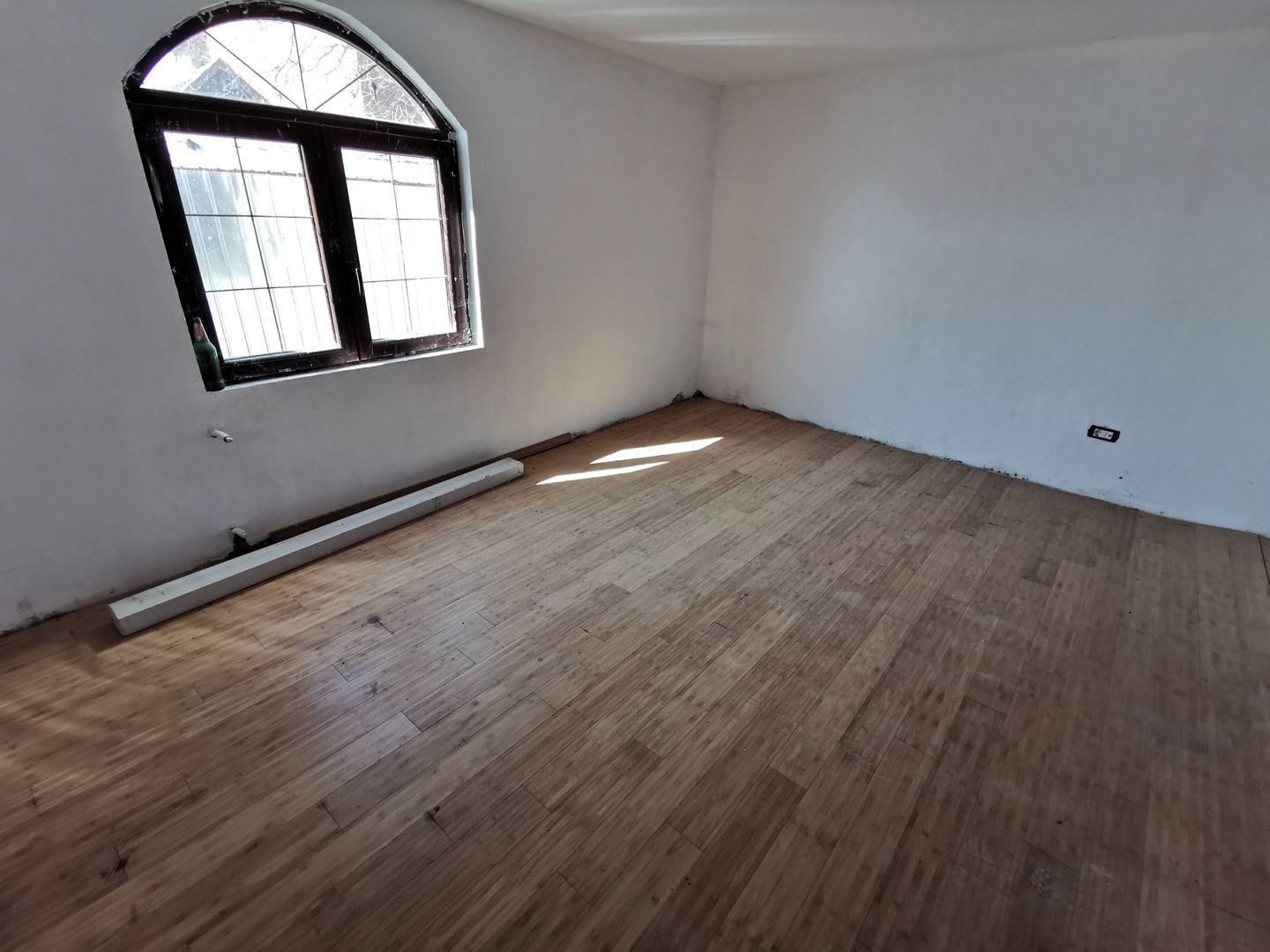 Casă in Sannicolau Mare 5 camere  zona Central - Poză 8