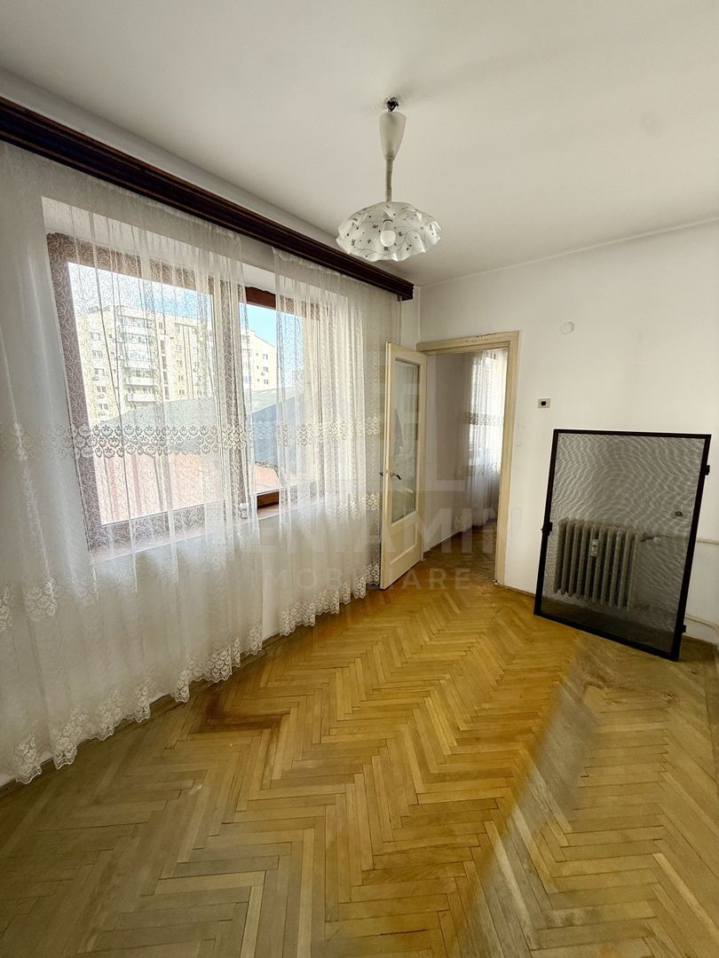 2 camere - etaj 1 - investitie - zona excelenta - Cinema Patria - Poză 3