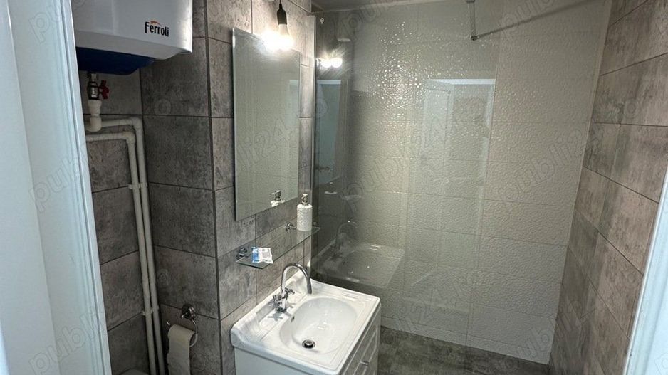 3 camere decomandat, 74 mp, 3 min metrou Râul Doamnei, renovat recent - Poză 6