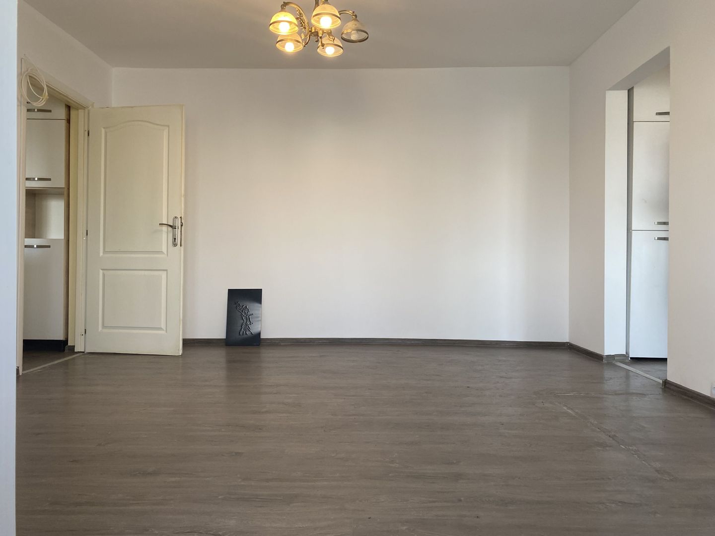 Camere spatioase!Vanzare apartament cu 2 camere, Targoviste - Micro 11 - Poză 3