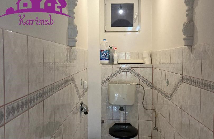 Casa zona Spitalul Judeten - Poză 9