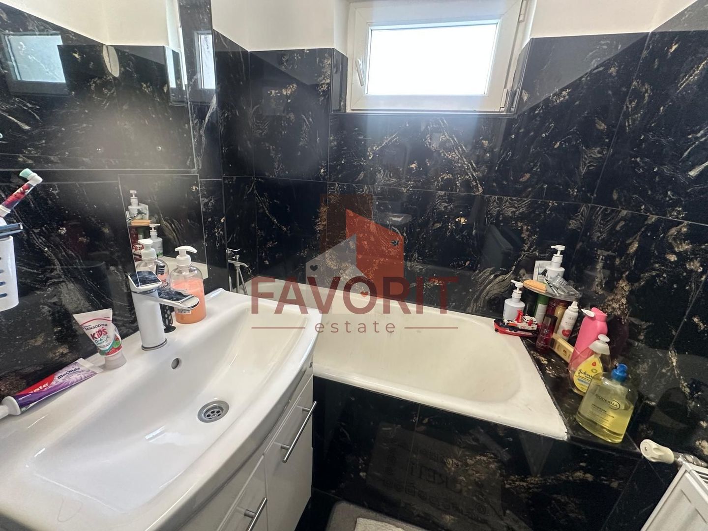 3 camere | centrala proprie | etaj intermediar | mobilat si utilat | - Poză 13