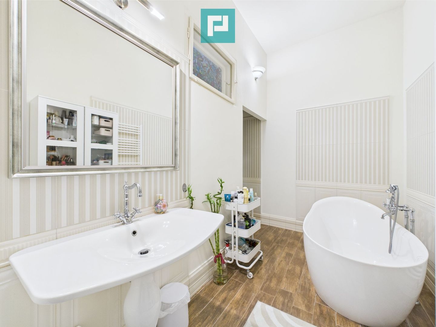 Apartament cu personalitate pe strada Mețianu - Poză 5