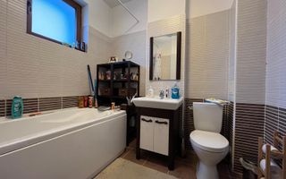 De vanzare apartament 4 camere  Erou Iancu Nicolae Pipera 156 mp - Poză 12