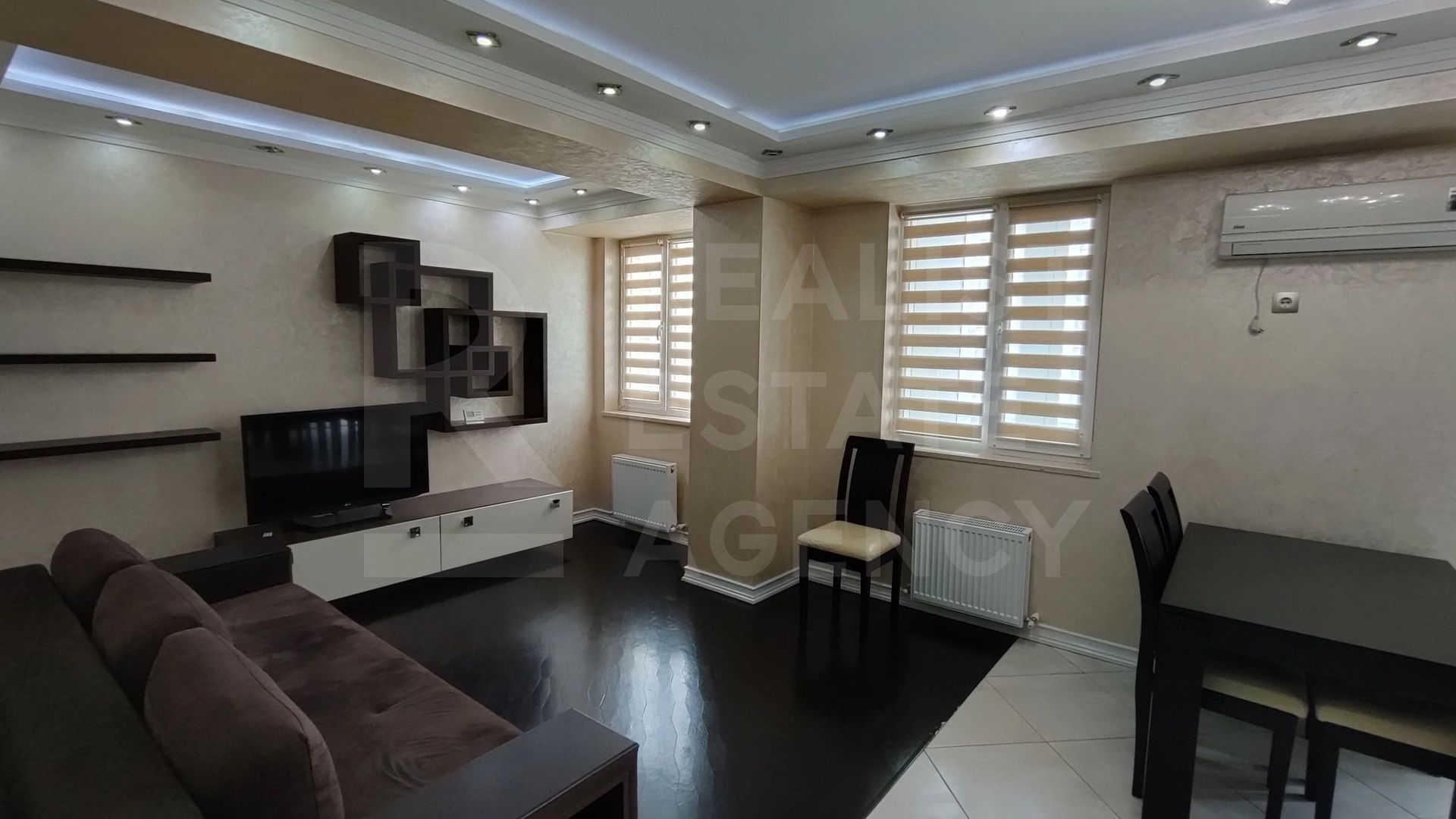 Vânzare, apartament, 3 camere , str. Mircea cel Bătrîn, Ciocana - Poză 1