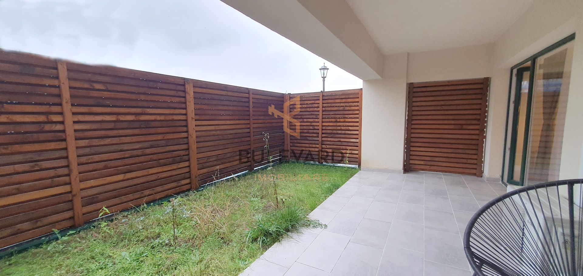 Apartament cu 2 camere+parcare si terasa de 24mp, zona Iulius Mall! - Poză 1