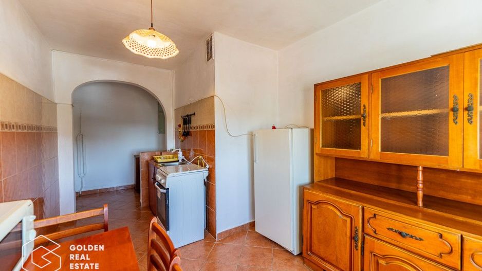 Apartament  2 camere,  semidecomandat, zona Lebada- Vlaicu, comision 0% - Poză 2