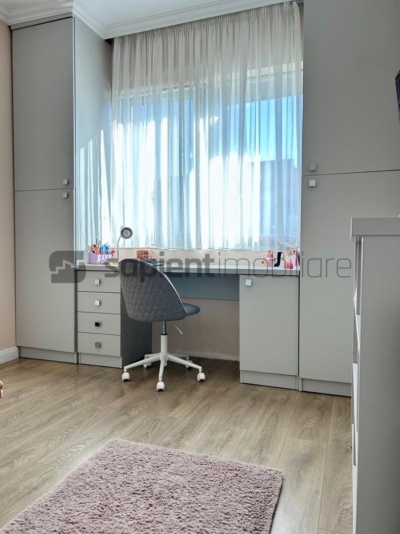 Casa zona  Viena Residence - Poză 12