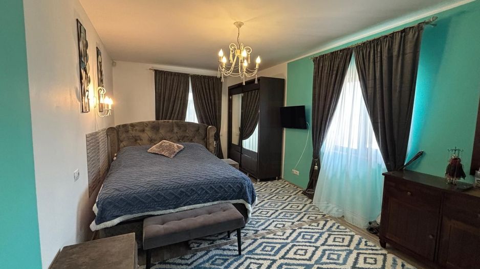 Vilă deosebită în Șcheia I 240 mp utili I teren 1000 mp I 295.000 € - Poză 16