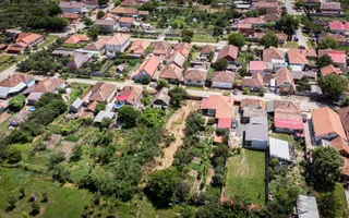 CASĂ ÎN HORIA - Poză 23